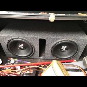 Car speaker